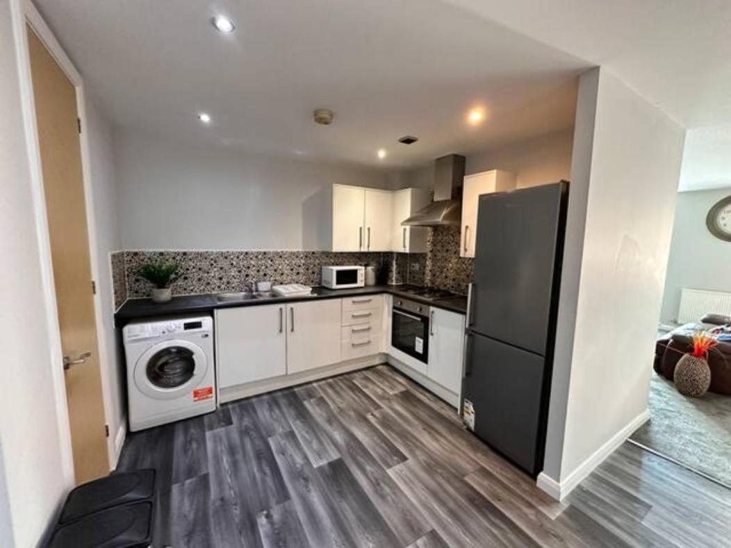 Crystal Home Manchester Buitenkant foto